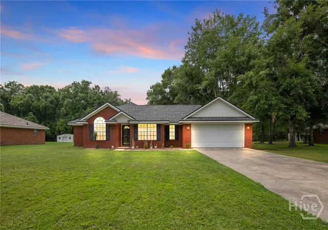 Photo 1 of Single family home for sale at 302 Rd Atlanta, Bloomingdale, GA 31302 | MLS# SA358579 | Listing updated on 2026-09-08