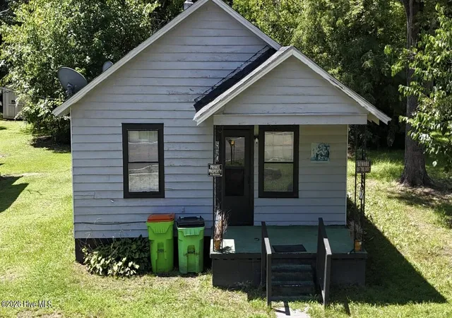 Photo 1 of Single family home for sale at 530 Thirteen Bridges Rd, Enfield, NC 27823 | MLS# 100595897 | Listing updated on 2026-09-25
