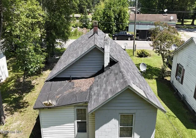 Photo 3 of Single family home for sale at 530 Thirteen Bridges Rd, Enfield, NC 27823 | MLS# 100595897 | Listing updated on 2026-09-25