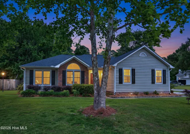 Photo 1 of Single family home for sale at 4301 Gatewood Ct, Wilmington, NC 28405 | MLS# 100572952 | Listing updated on 2026-09-04