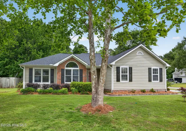 Photo 3 of Single family home for sale at 4301 Gatewood Ct, Wilmington, NC 28405 | MLS# 100572952 | Listing updated on 2026-09-04