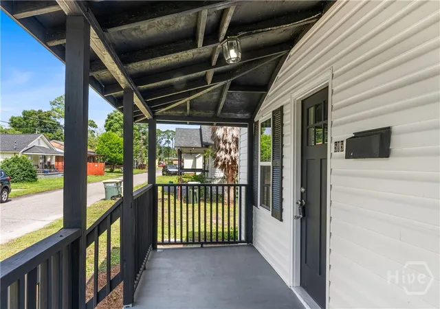 Photo 4 of Single family home for sale at 515 W 62nd Street, Savannah, GA 31405 | MLS# SA358029 | Listing updated on 2026-09-18