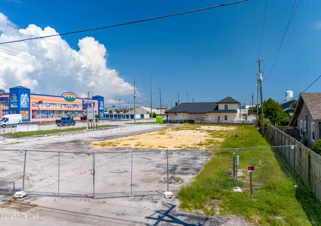 Photo 2 of Land for sale at 413 W Fort Macon Rd, Atlantic Beach, NC 28512 | MLS# 100527906 | Listing updated on 2026-07-21