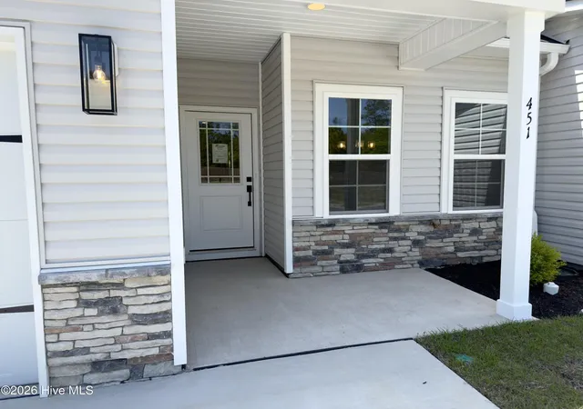 Photo 2 of Townhouse for sale at 451 Timbercrest Cir Se, Bolivia, NC 28422 | MLS# 100546267 | Listing updated on 2026-09-03