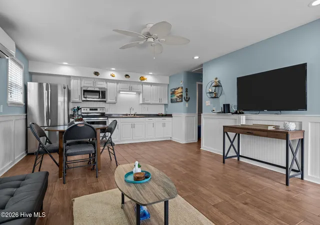 3rd image of 109 Cedar Ln #9, Cedar Point, NC 28584 | MLS# 100532176