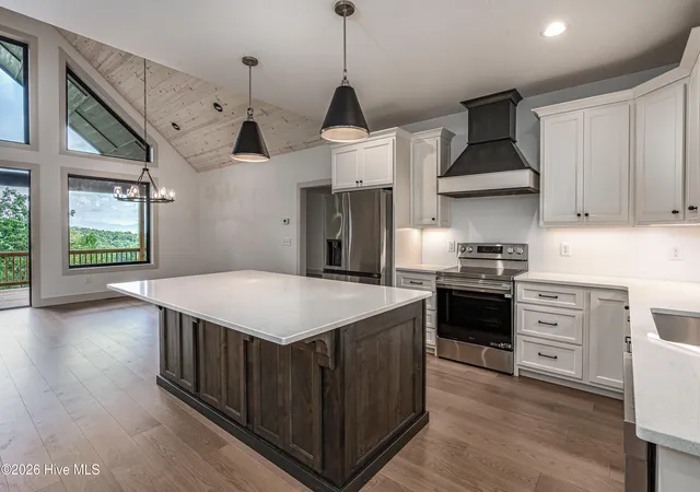 Photo 3 of Single family home for sale at 22 Hudson Springs Ln, Murphy, NC 28906 | MLS# 100595054 | Listing updated on 2026-08-18