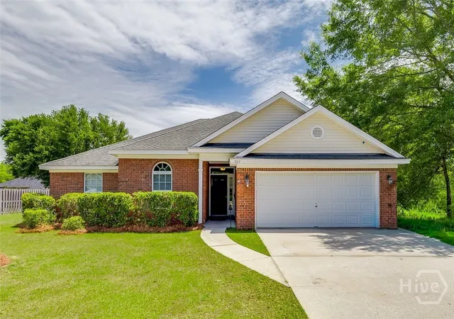 Homes for sale in Bloomingdale, GA | 507 Cobblestone Cir, Bloomingdale, GA 31302 | MLS# SA342060
