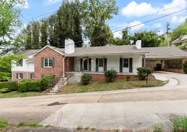 Photo 2 of Single family home for sale at 27 Bayless St, Murphy, NC 28906 | MLS# 98544440 | Listing updated on 2026-08-18