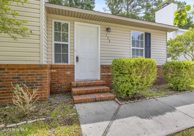 Photo 2 of Townhouse for sale at 152 Brenda Dr, Jacksonville, NC 28546 | MLS# 100590944 | Listing updated on 2026-08-18