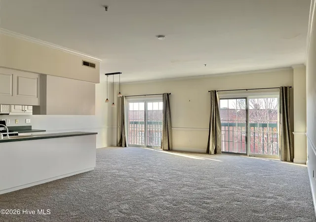 Photo 3 of Condo for sale at 212 Middle St #303, New Bern, NC 28560 | MLS# 100595599 | Listing updated on 2026-08-29