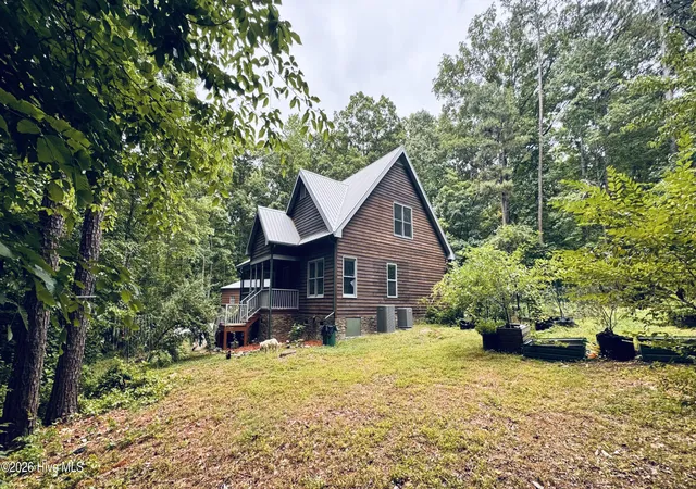 Homes for sale in Chapel Hill, NC | 240 Mcgregor Woods Rd, Chapel Hill, NC 27517 | MLS# 100580272