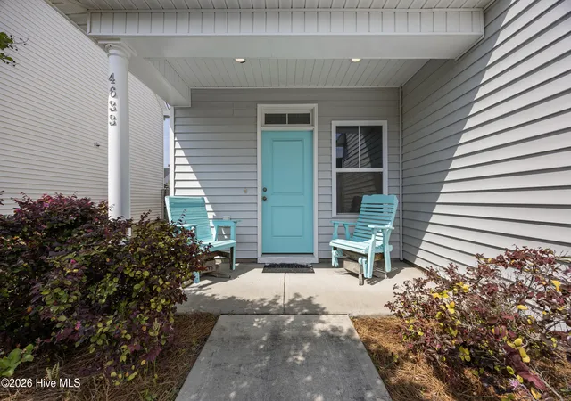 Photo 3 of Single family home for sale at 4633 Ballast Dr, Wilmington, NC 28405 | MLS# 100572370 | Listing updated on 2026-08-26