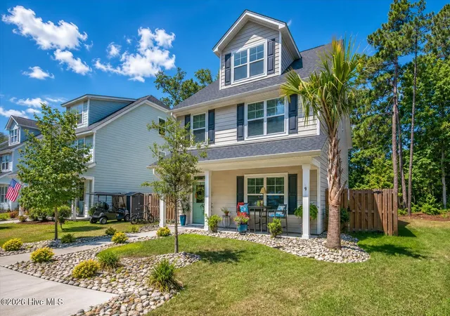 Photo 1 of Single family home for sale at 1171 N Caswell Ave, Southport, NC 28461 | MLS# 100590414 | Listing updated on 2026-08-18