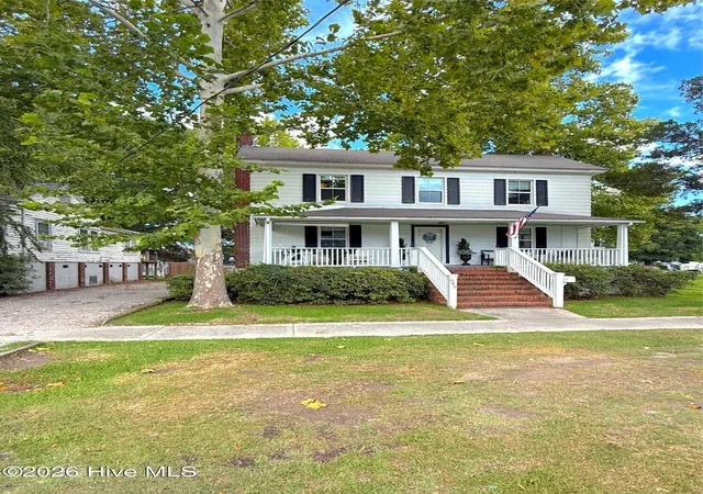 Photo 1 of Single family home for sale at 649 E Main St, Belhaven, NC 27810 | MLS# 100586236 | Listing updated on 2026-08-18