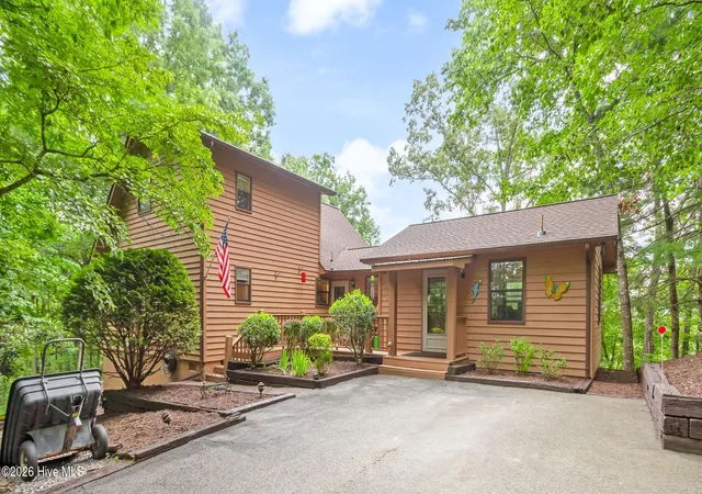 Photo 1 of Single family home for sale at 620 Cardinal Rd, Murphy, NC 28906 | MLS# 100586926 | Listing updated on 2026-08-18