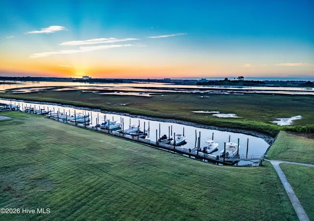 Homes for sale in Wilmington, NC | 4 Oak Landing Rd, Wilmington, NC 28409 | MLS# 100575661