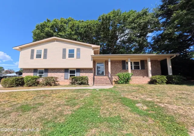 Photo 1 of Single family home for sale at 141 Griswood Dr, Augusta, GA 30907 | MLS# 100589561 | Listing updated on 2026-08-18