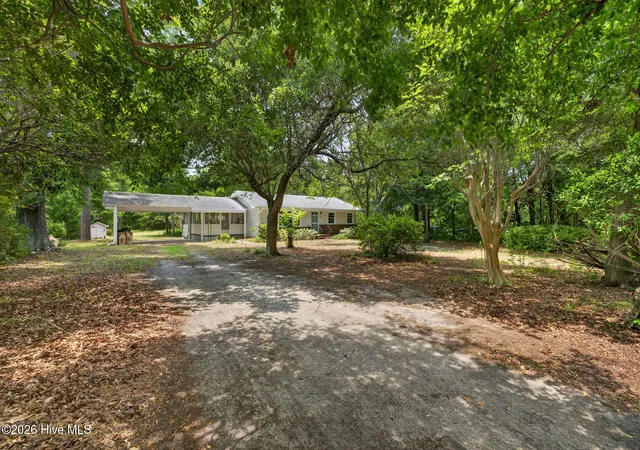 Photo 3 of Single family home for sale at 2830 Worth Dr, Wilmington, NC 28412 | MLS# 100580995 | Listing updated on 2026-09-14