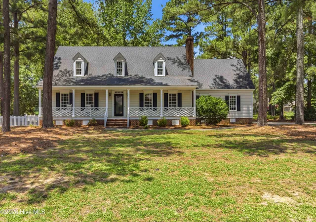 Homes for sale in Wilson, NC | 4926 Country Club Dr N, Wilson, NC 27896 | MLS# 100587949