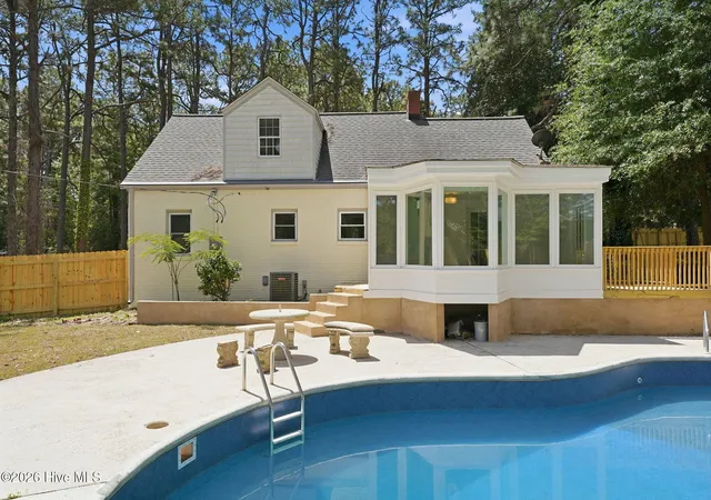 Photo 5 of Single family home for sale at 4084 Youngs Rd, Southern Pines, NC 28387 | MLS# 100574105 | Listing updated on 2026-08-18