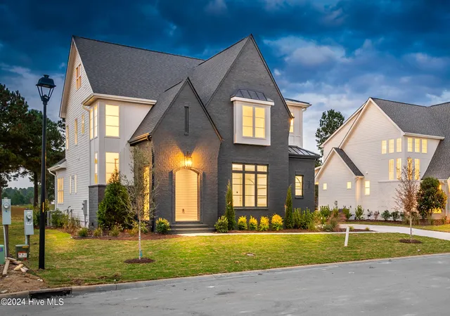 Photo 2 of Single family home for sale at 138 Pine Tree Point, Snow Hill, NC 28580 | MLS# 100592595 | Listing updated on 2026-08-31