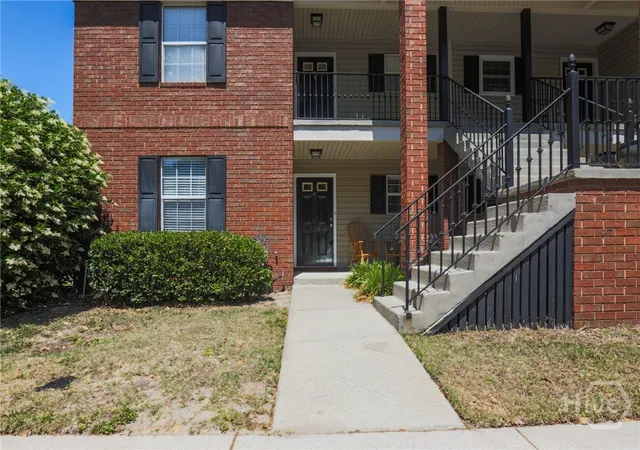 Photo 1 of Condo for sale at 211 Edgewater Rd #41, Savannah, GA 31406 | MLS# SA354327 | Listing updated on 2026-09-10
