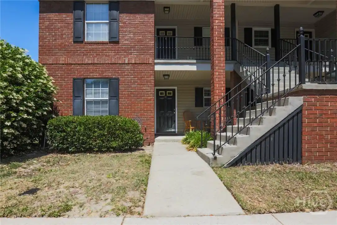 Listing Photo 2 - Condo for sale in 211 Edgewater Rd located at 211 Edgewater Rd, Savannah, GA 31406 - Unit #41