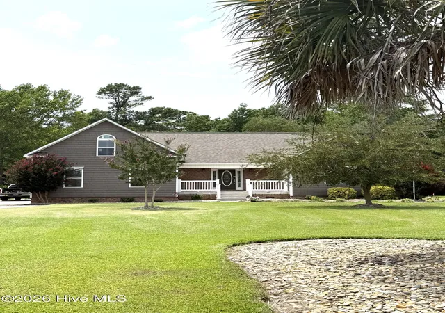 Photo 1 of Single family home for sale at 83 Pickett Way, Swansboro, NC 28584 | MLS# 100592678 | Listing updated on 2026-08-18