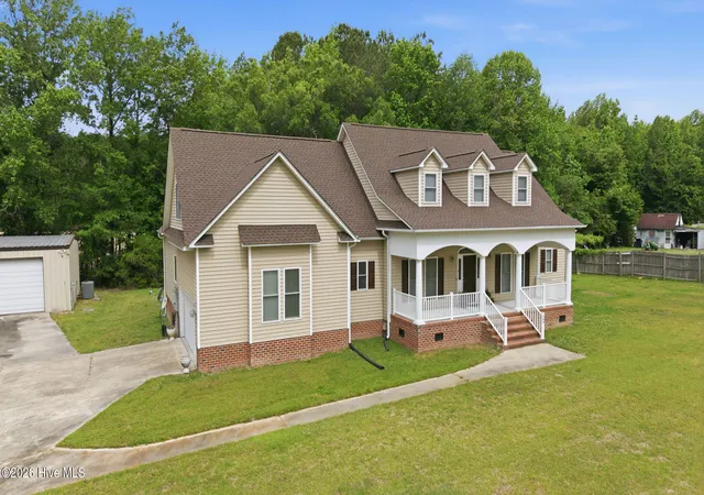 Homes for sale in Washington, NC | 460 Keysville Rd, Washington, NC 27889 | MLS# 100572180