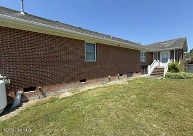 Photo 4 of Single family home for sale at 115 Pine St, Camden, NC 27921 | MLS# 100573057 | Listing updated on 2026-08-18