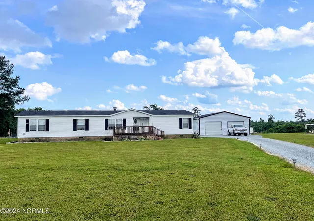 Photo 2 of Manufactured home for sale at 1331 Nixon Rd, Autryville, NC 28318 | MLS# 100445402 | Listing updated on 2026-07-07