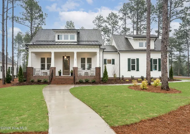 Photo 1 of Single family home for sale at 102 Keswick Ln, Pinehurst, NC 28374 | MLS# 100576811 | Listing updated on 2026-08-18