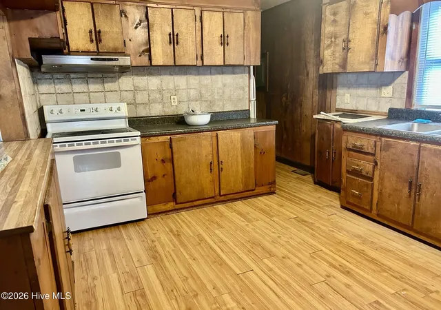 Photo 3 of Single family home for sale at 16121 Palomino Rd, Laurinburg, NC 28352 | MLS# 100595354 | Listing updated on 2026-08-18
