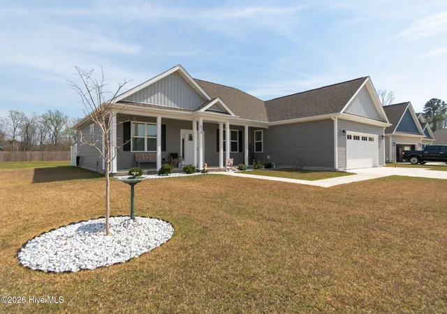 3rd image of 610 Bright Harvest Dr, Maysville, NC 28555 | MLS# 100560747