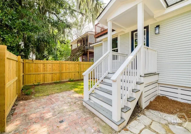 Photo 50 of Single family home for sale at 902 E Anderson St, Savannah, GA 31401 | MLS# SA361565 | Listing updated on 2026-09-12