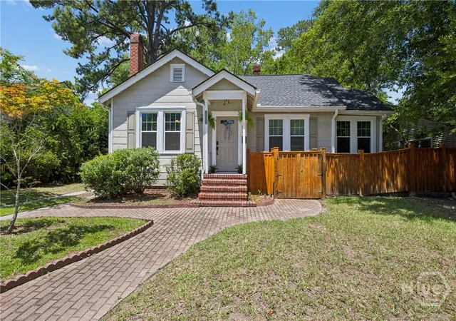Photo 1 of Single family home for sale at 1204 E 52nd Street, Savannah, GA 31404 | MLS# SA360924 | Listing updated on 2026-09-18