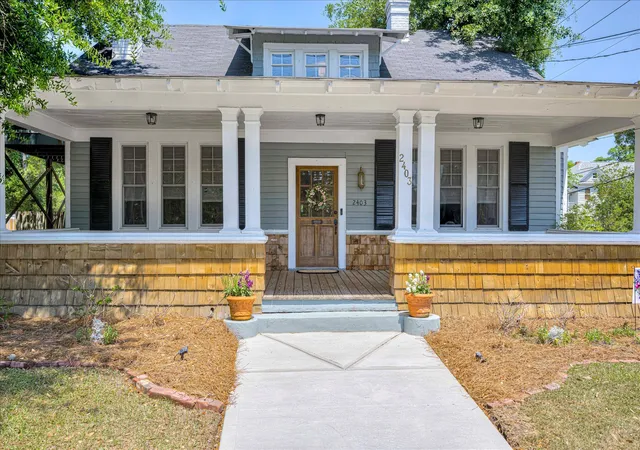 Homes for sale in Augusta, GA | 2403 Wrightsboro Rd, Augusta, GA 30904 | MLS# 98256744