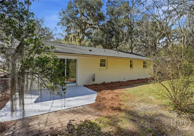 Homes for sale in Savannah, GA | 21 Sheridan Cir, Savannah, GA 31406 | MLS# SA358557