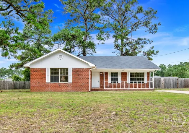Homes for sale in Hinesville, GA | 189 W Kenny Dr, Hinesville, GA 31313 | MLS# SA357788