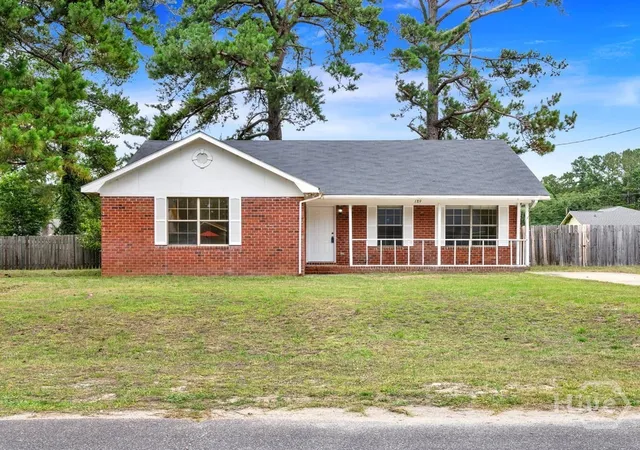 Homes for sale in Hinesville, GA | 189 W Kenny Dr, Hinesville, GA 31313 | MLS# SA357788