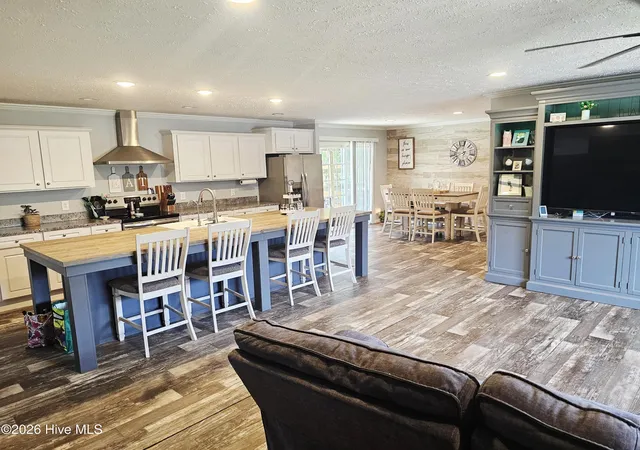 Photo 4 of Manufactured home for sale at 2094 Traders Neck Rd, Hampstead, NC 28443 | MLS# 100586262 | Listing updated on 2026-08-18