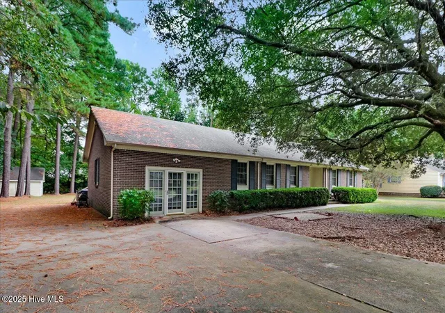 2nd image of 2407 Sparre Dr, Kinston, NC 28504 | MLS# 100531887