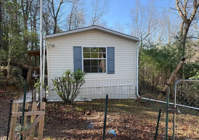 Photo 1 of Manufactured home for sale at 108 Sue Ln, Murphy, NC 28906 | MLS# 98544253 | Listing updated on 2026-08-18
