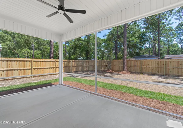 Photo 4 of Single family home for sale at 192 Elm Rd, Southport, NC 28461 | MLS# 100563509 | Listing updated on 2026-10-09