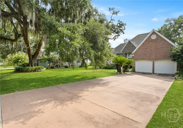 Homes for sale in Midway, GA | 245 Youmans Rd, Midway, GA 31320 | MLS# SA334196