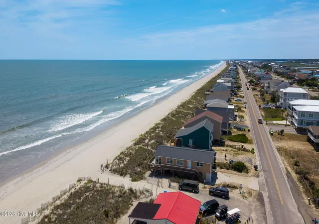 Photo 60 of Single family home for sale at 501 W Beach Dr, Oak Island, NC 28465 | MLS# 100581555 | Listing updated on 2026-08-18