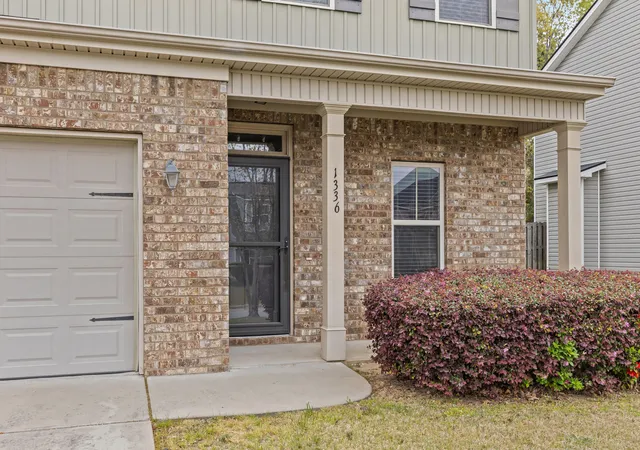 Homes for sale in Grovetown, GA | 1336 York Dr, Grovetown, GA 30813 | MLS# 98255723