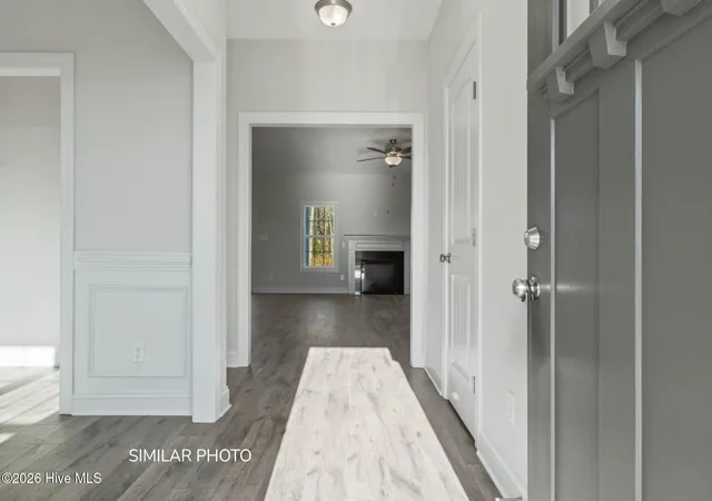 Photo 3 of Single family home for sale at 304 Water Wagon Trl, Jacksonville, NC 28546 | MLS# 100563163 | Listing updated on 2026-09-17