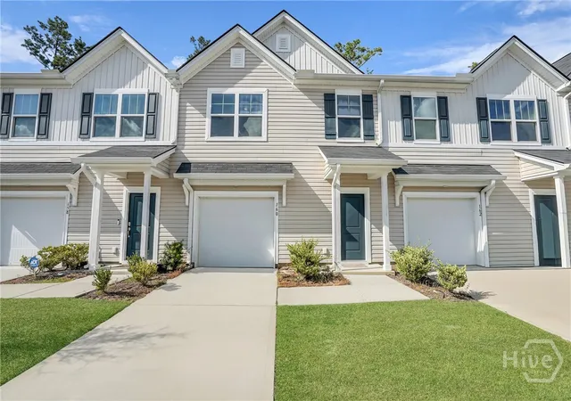 Homes for sale in Pooler, GA | 160 Benelli Dr, Pooler, GA 31322 | MLS# SA352061