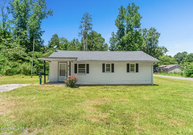 Photo 1 of Single family home for sale at 168 Morrow St, Rockingham, NC 28379 | MLS# 100520033 | Listing updated on 2026-08-18